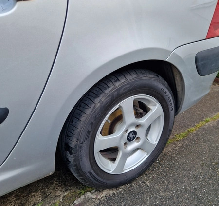 Peugeot 307 cena 4500 przebieg: 234375, rok produkcji 2003 z Bielawa małe 211